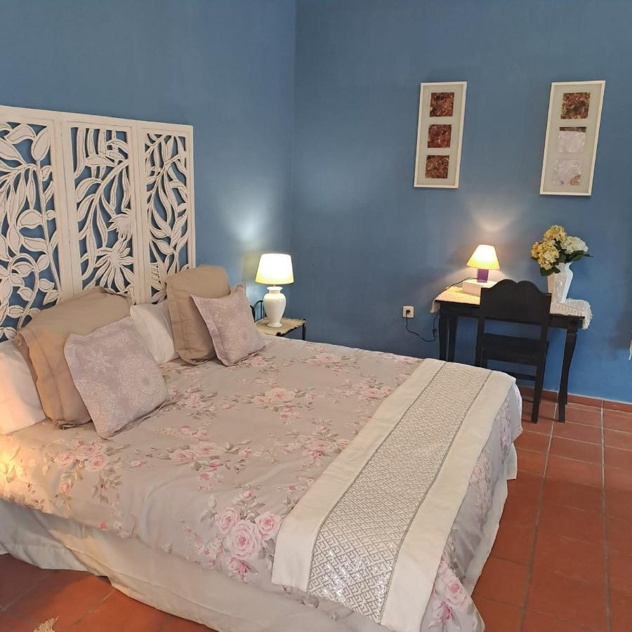 Casona La Orilla 1908 Tias Bed and Breakfast Εξωτερικό φωτογραφία